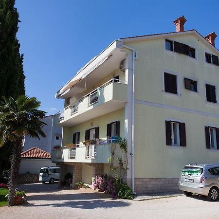 Apartments Ljerka Malinska Εξωτερικό φωτογραφία