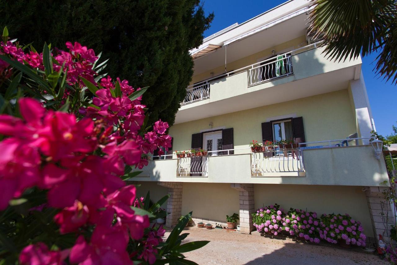 Apartments Ljerka Malinska Εξωτερικό φωτογραφία
