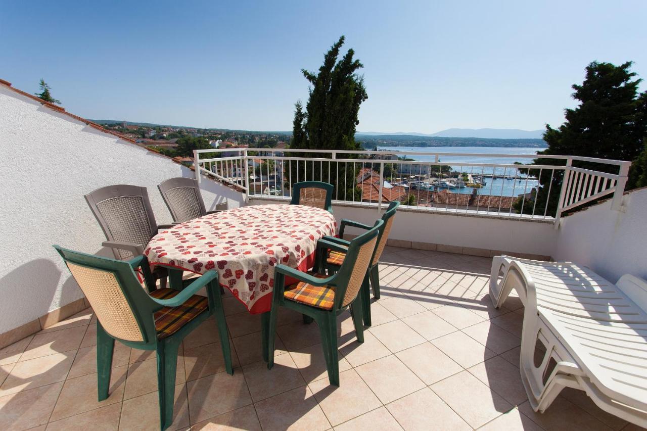 Apartments Ljerka Malinska Εξωτερικό φωτογραφία
