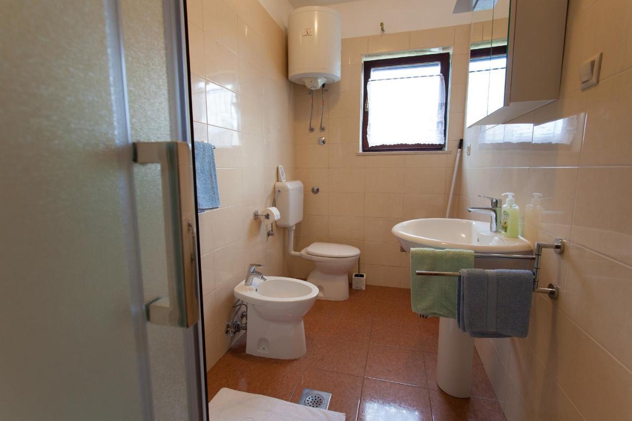 Apartments Ljerka Malinska Εξωτερικό φωτογραφία